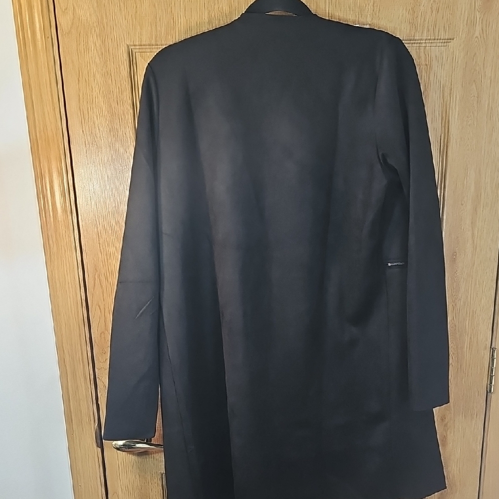 Active USA Classic Black Trench Coat - Picture 9 of 9